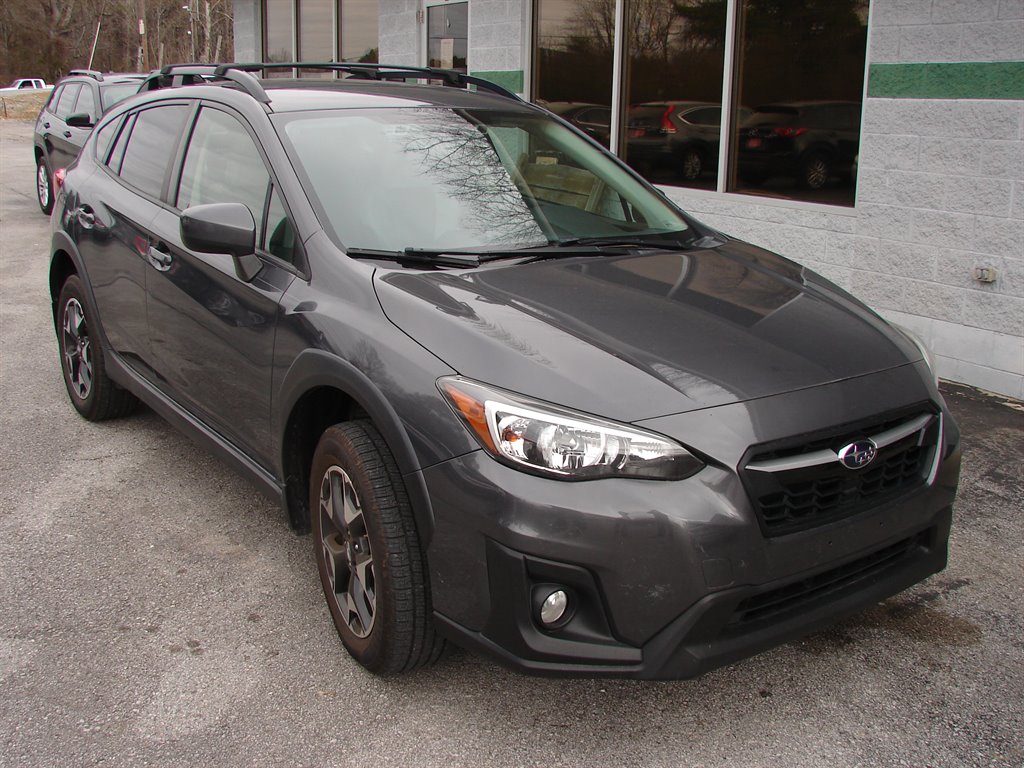 2020 Subaru Crosstrek Premium photo 2