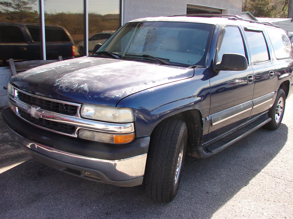 2002 Chevrolet Suburban LS